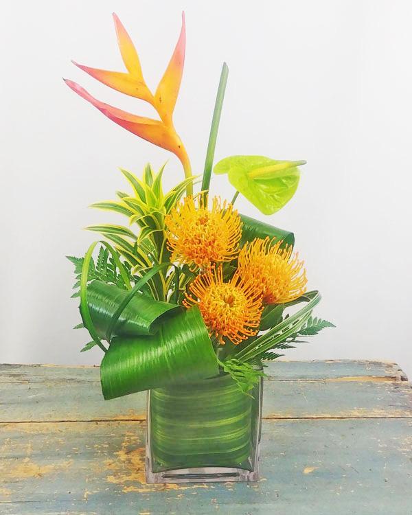 TOUCH OF TROPICS BOUQUET