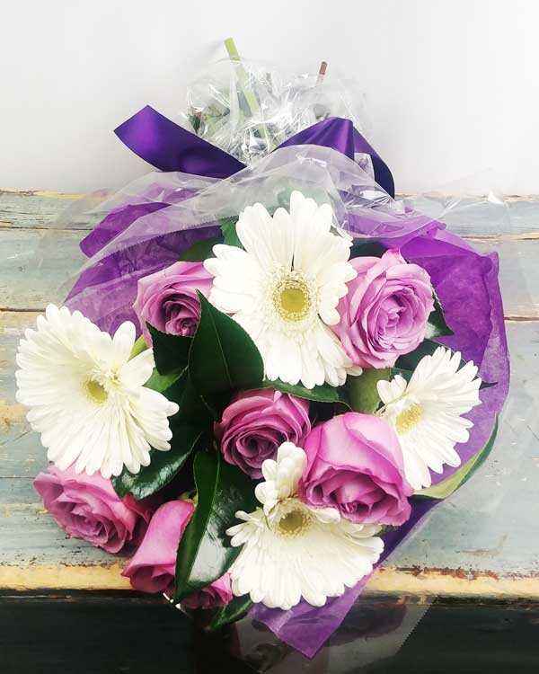 HAND TIED BOUQUET - SWEET LAVENDER