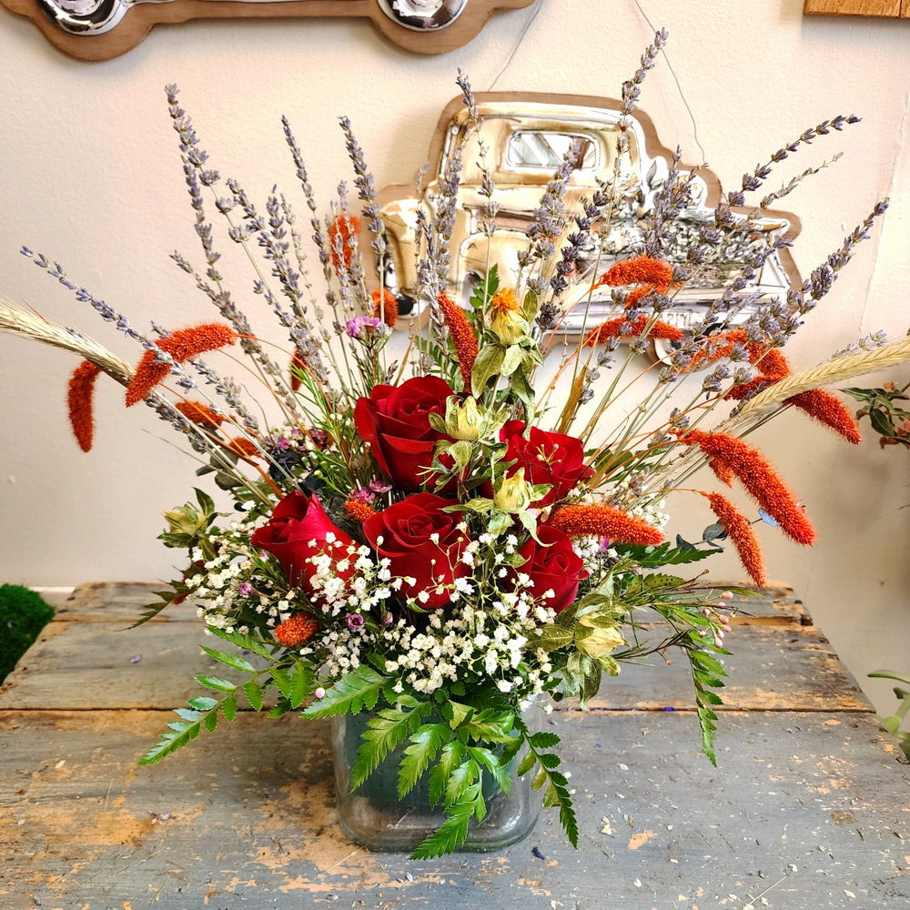 Love Eternal HB-5 Bouquet (Long Lasting Dry & Fresh Flower Bouquet)