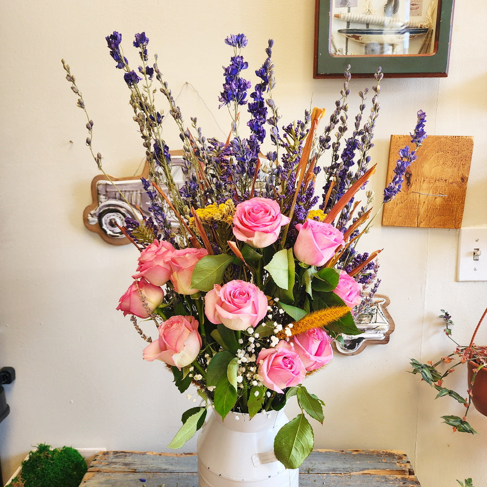 Love Eternal HB-4 Bouquet (Long Lasting Dry & Fresh Flower Bouquet)