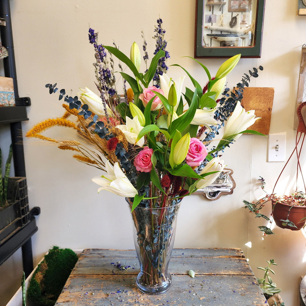 Love Eternal HB-2 Bouquet(Long Lasting Dry & Fresh Flower Bouquet)