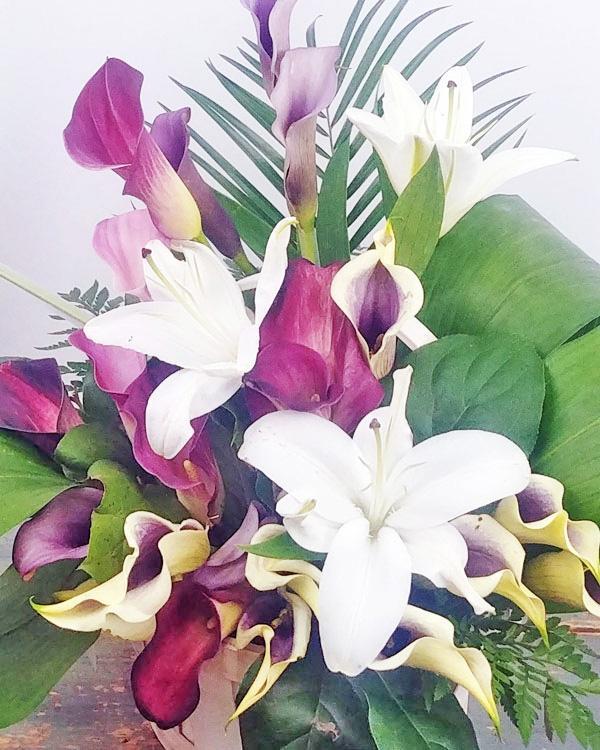 SYMPHONY OF LILIES BASKET