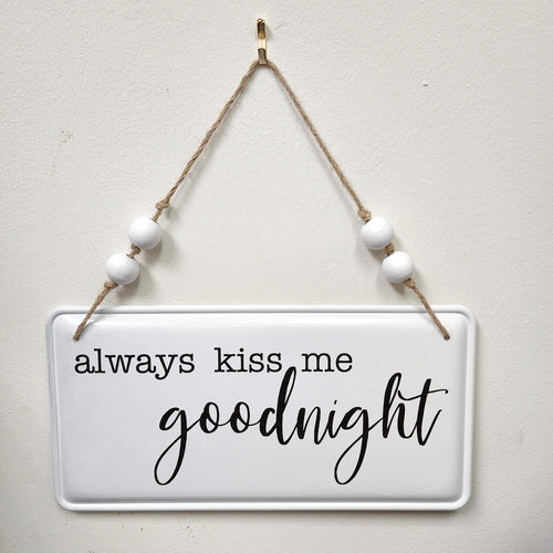 Kiss Me!! Sign