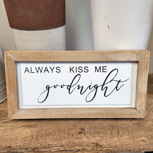 Kiss Me!! Sign