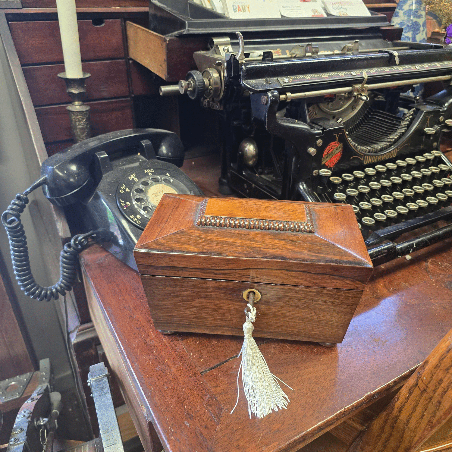 Antiques & Unique Gifts