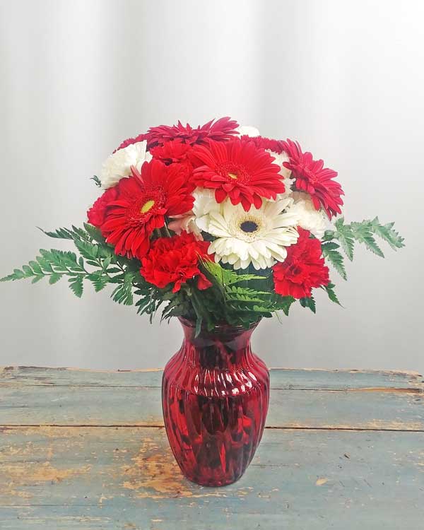 RED & WHITE BOUQUET
