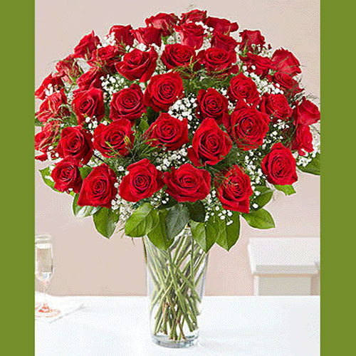 Love Royale ( 50 roses in vase )