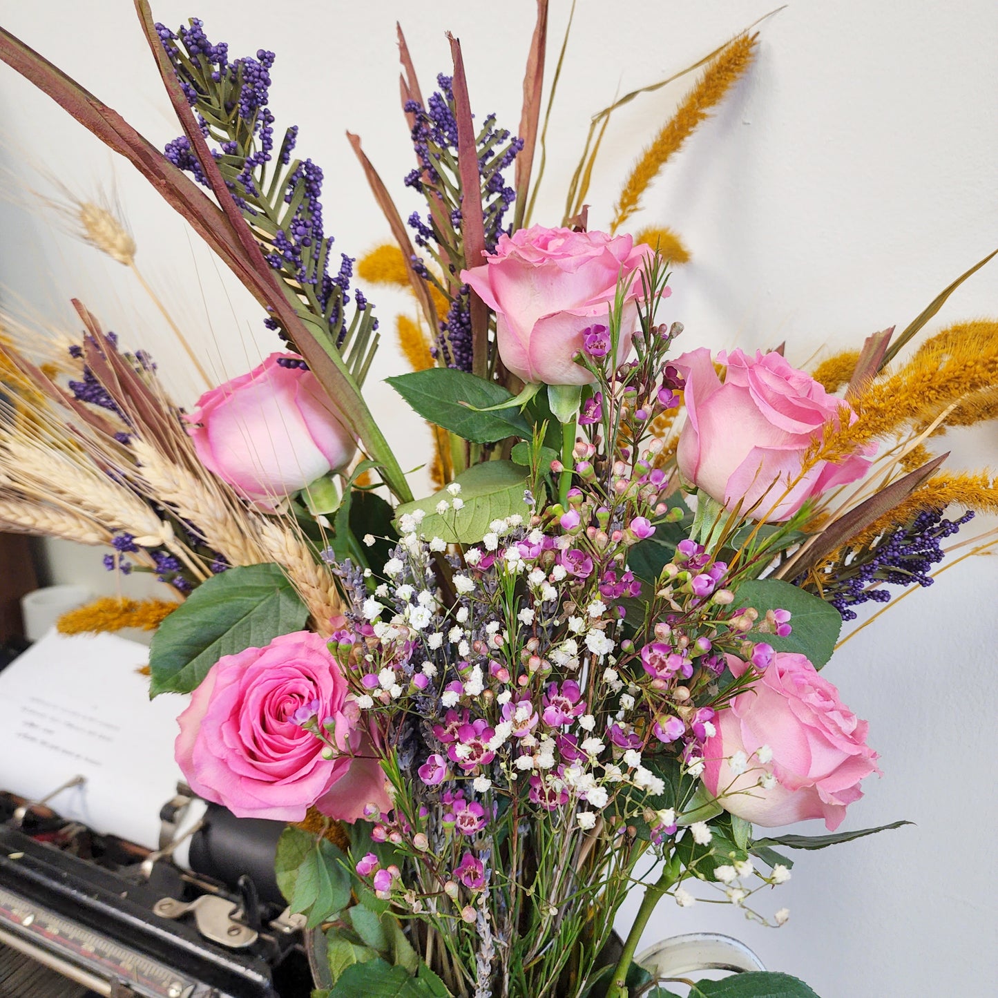 Love Eternal HB-1 Bouquet (Florist Design Dry & Fresh Flower Bouquet)